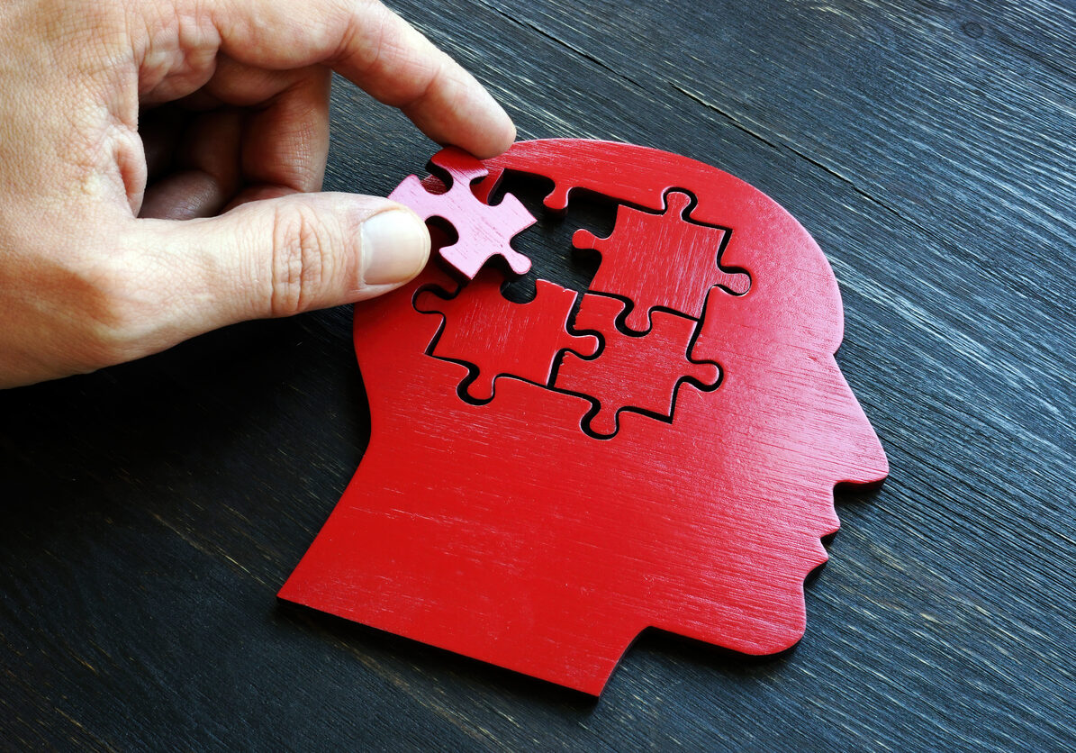 5 stages of dementia: What to expect & how to connect